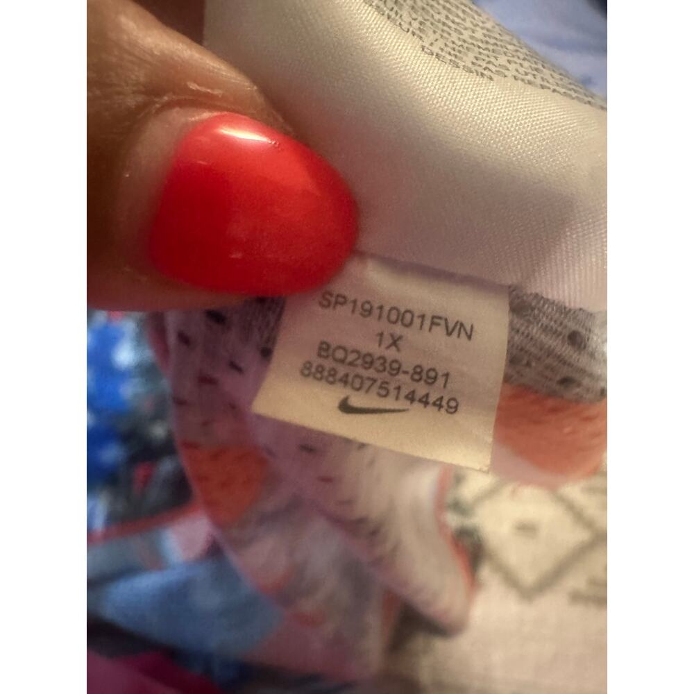 Nike Sportswear Floral Mesh Top Women’s Plus Size 1X Orange Blue Graphic Short - Picture 6 of 8